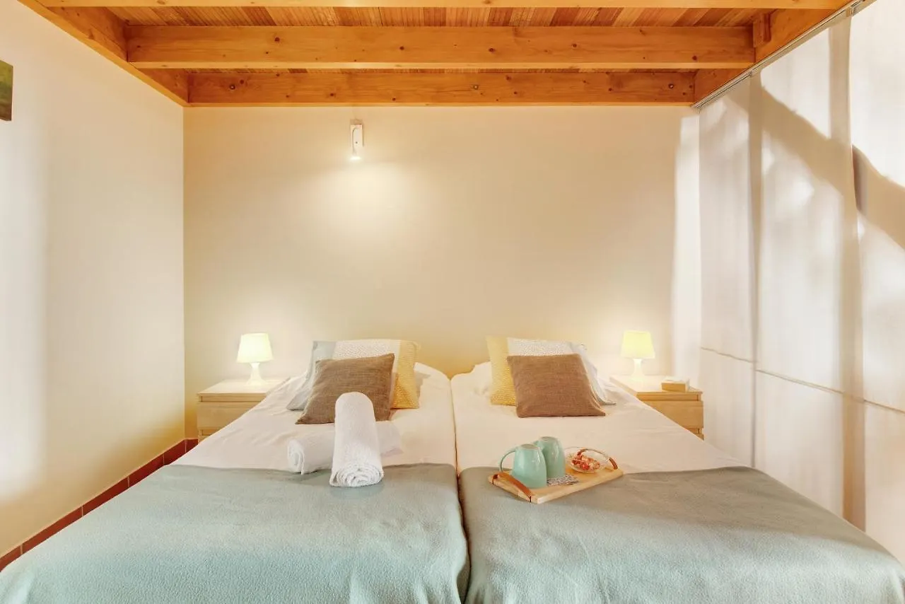 Апартаменты Calheta Lofts I